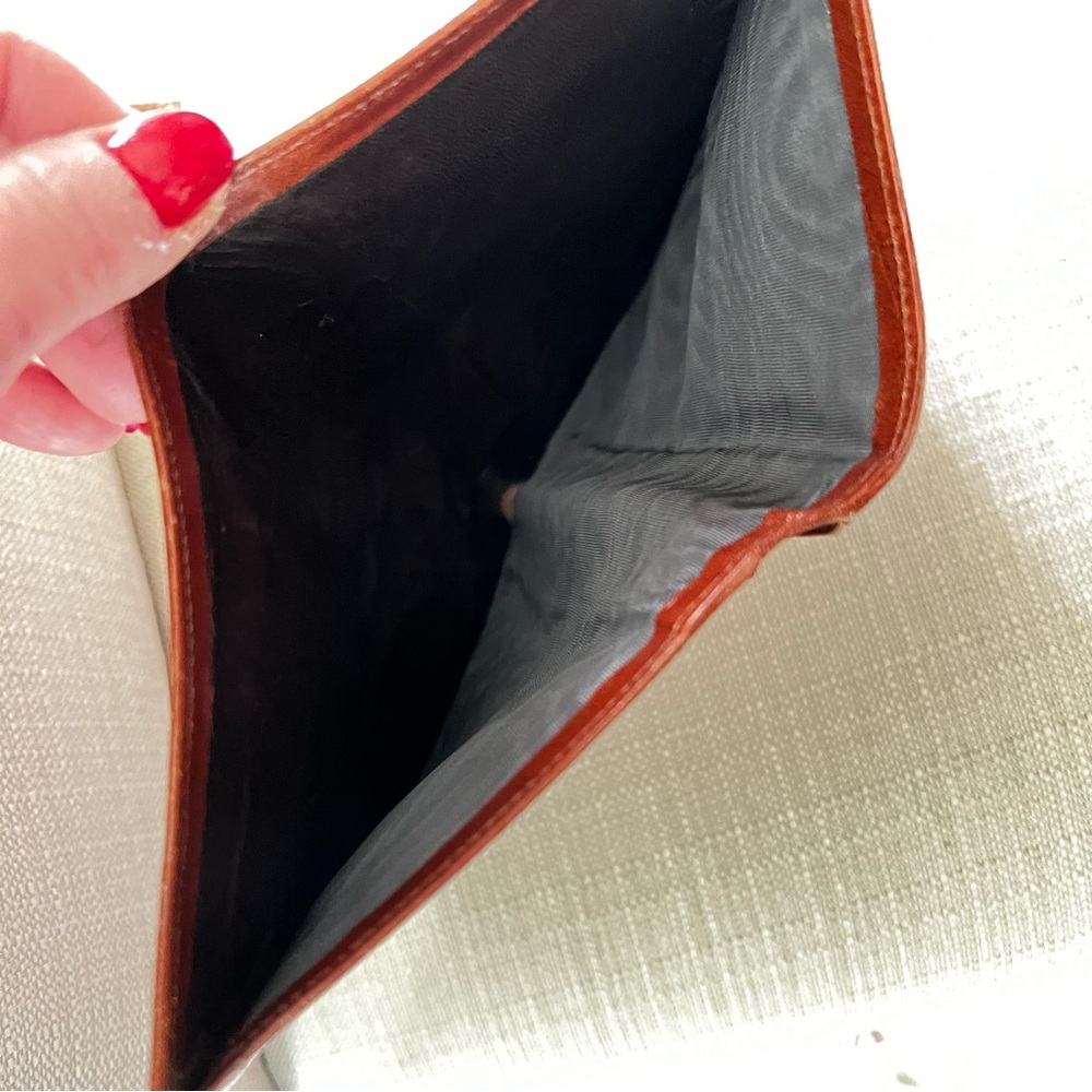 YvesSaintLaurent YSL Canvas and Leather card/money holder could be hers or his - Picture 6 of 6
